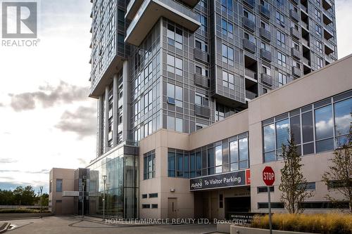 718 - 275 Village Green Square, Toronto, ON - Outdoor