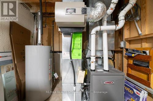 2470 Cobbinshaw Circle, Mississauga, ON - Indoor Photo Showing Basement