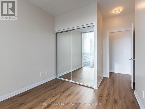 2502 - 75 Eglinton Avenue W, Mississauga, ON - Indoor Photo Showing Other Room