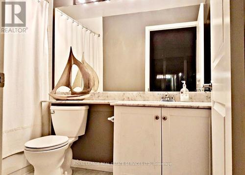 1905 - 15 Windermere Avenue, Toronto, ON - Indoor Photo Showing Bathroom