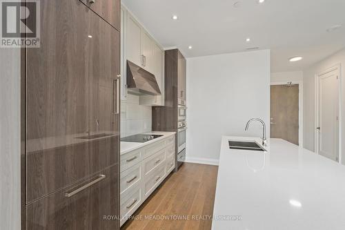 403 - 42 Mill Street, Halton Hills, ON - Indoor Photo Showing Kitchen With Double Sink