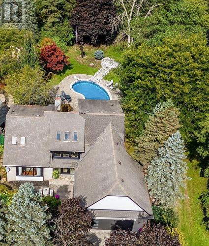 355 Golf Links Road, Hamilton, ON - Outdoor With In Ground Pool