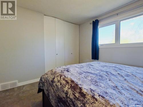 1003 Thrasher Street, Rosetown, SK - Indoor Photo Showing Bedroom