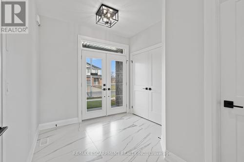 7346 Sherrilee Crescent, Niagara Falls, ON - Indoor Photo Showing Other Room