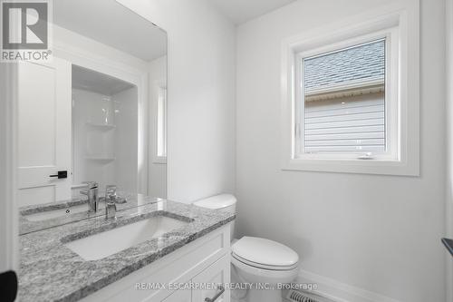 7346 Sherrilee Crescent, Niagara Falls, ON - Indoor Photo Showing Bathroom