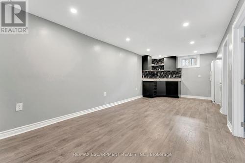 77 Inchlee Drive, Hamilton, ON - Indoor