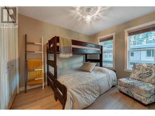 2893 Robinson Road Unit# 13, Lake Country, BC - Indoor Photo Showing Bedroom