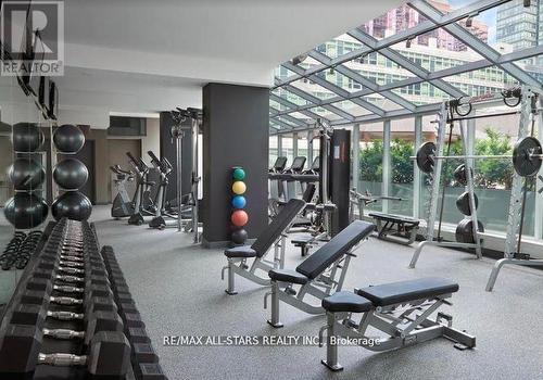 711 712 - 36 Blue Jays Way, Toronto, ON - Indoor Photo Showing Gym Room