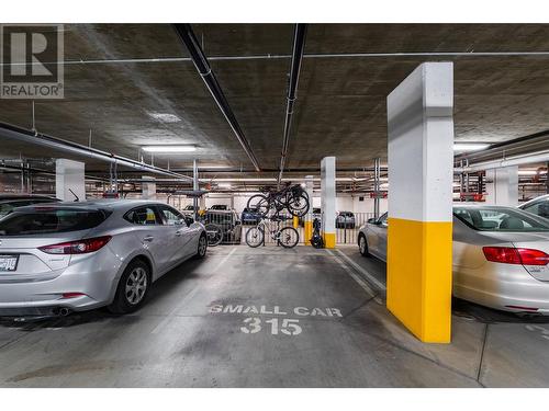 710 Vernon Street Unit# 315, Nelson, BC - Indoor Photo Showing Garage