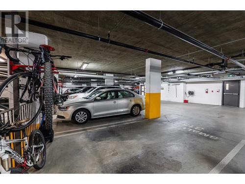 710 Vernon Street Unit# 315, Nelson, BC - Indoor Photo Showing Garage