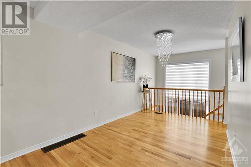 1072 Brasseur Crescent, Ottawa, ON - Indoor Photo Showing Other Room