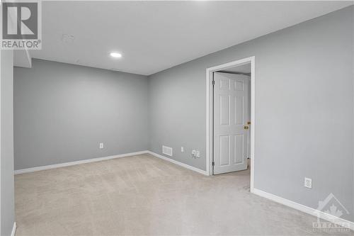 1072 Brasseur Crescent, Ottawa, ON - Indoor Photo Showing Other Room