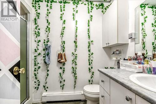 135 Isidore Street, Chelmsford, ON - Indoor Photo Showing Bathroom