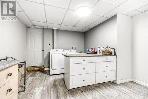 135 Isidore Street, Chelmsford, ON - Indoor Photo Showing Laundry Room