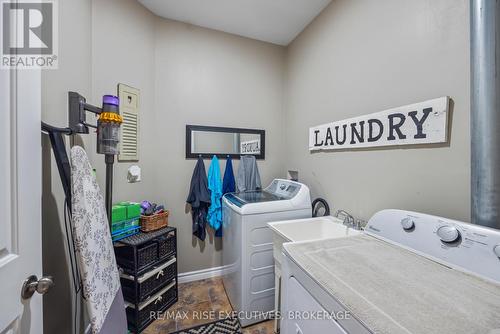 405 Cavendish Crescent, Kingston (City Northwest), ON - Indoor Photo Showing Laundry Room