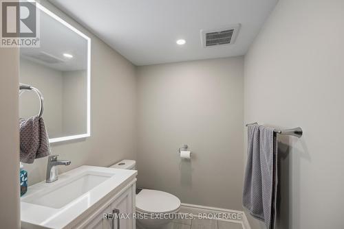 405 Cavendish Crescent, Kingston (City Northwest), ON - Indoor Photo Showing Bathroom