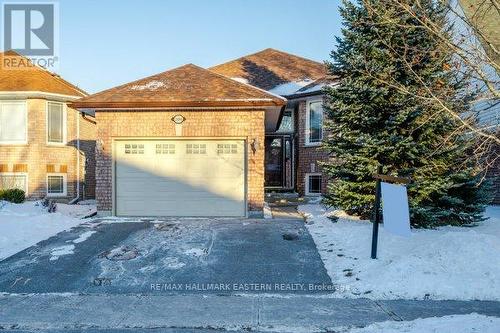 2484 Denure Drive, Peterborough (Monaghan), ON - Outdoor