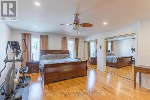 2484 Denure Drive, Peterborough (Monaghan), ON - Indoor Photo Showing Bedroom