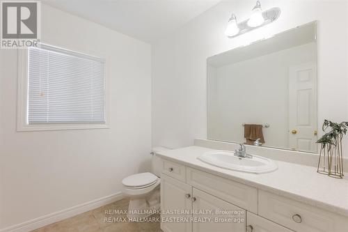 2484 Denure Drive, Peterborough (Monaghan), ON - Indoor Photo Showing Bathroom