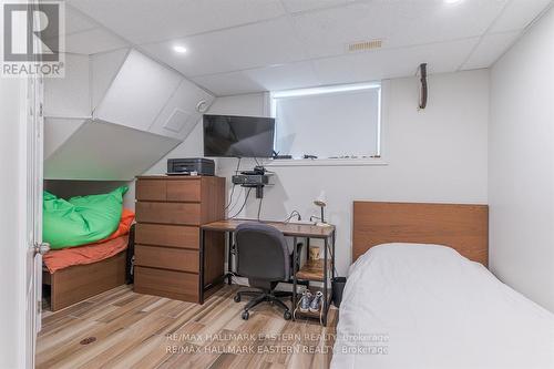 2484 Denure Drive, Peterborough (Monaghan), ON - Indoor Photo Showing Bedroom