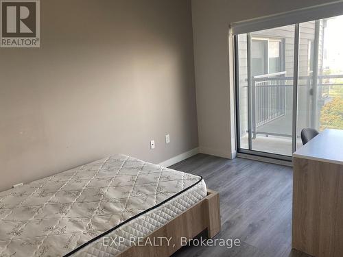 626 - 251 Hemlock Street, Waterloo, ON - Indoor Photo Showing Bedroom