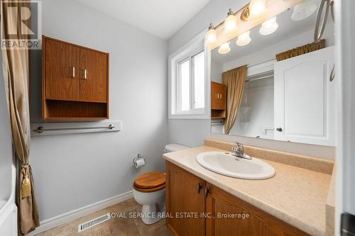 31 Ackerman Street, Prince Edward County (Picton), ON - Indoor Photo Showing Bathroom