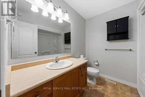 31 Ackerman Street, Prince Edward County (Picton), ON - Indoor Photo Showing Bathroom