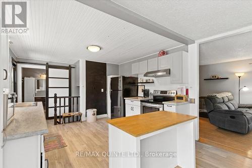 608 County Road 22, Prince Edward County (Sophiasburgh), ON - Indoor Photo Showing Kitchen