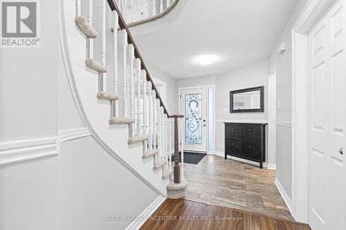 31 Moore Place, Barrie, ON - Indoor Photo Showing Other Room