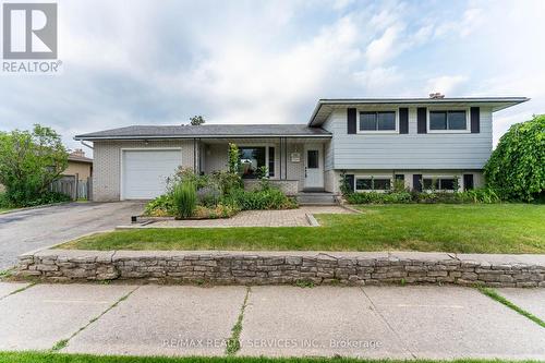 Lower - 560 Highpoint Avenue, Waterloo, ON - Outdoor With Facade