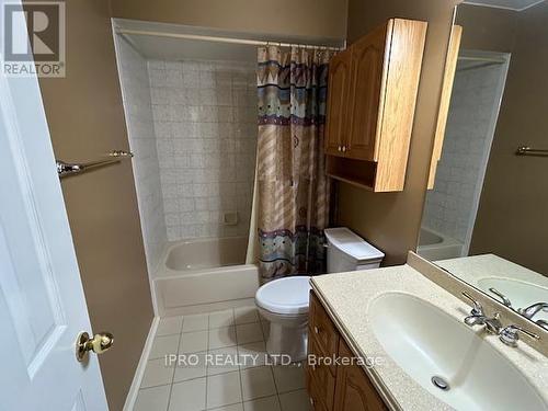 74 - 2275 Credit Valley Road, Mississauga, ON - Indoor Photo Showing Bathroom