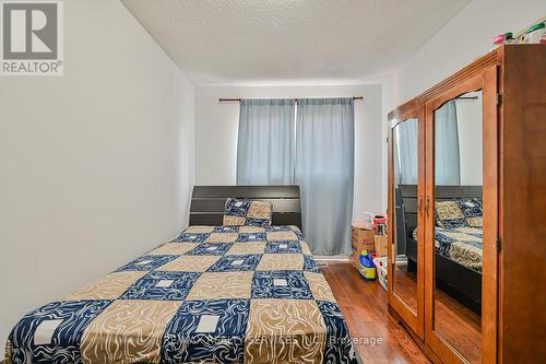 70 Crenshaw Court, Brampton, ON - Indoor Photo Showing Bedroom