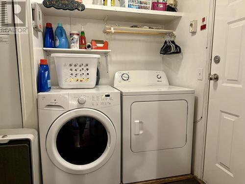 5485 Tatton Station Road, 100 Mile House, BC - Indoor Photo Showing Laundry Room