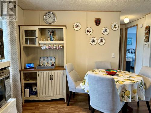 5485 Tatton Station Road, 100 Mile House, BC - Indoor Photo Showing Dining Room