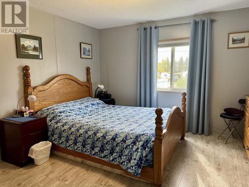 5485 Tatton Station Road, 100 Mile House, BC - Indoor Photo Showing Bedroom