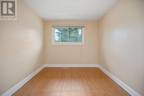 Upper - 560 Highpoint Avenue, Waterloo, ON - Indoor Photo Showing Other Room