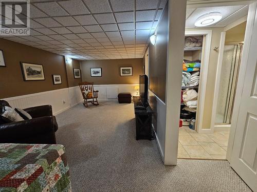 4705 46 Street, Chetwynd, BC - Indoor