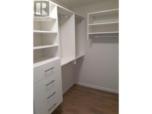 1880 Hugh Allan Drive Unit# 402, Kamloops, BC - Indoor With Storage