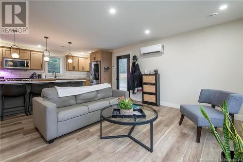 977 Route 820, Barnesville, NB - Indoor Photo Showing Living Room