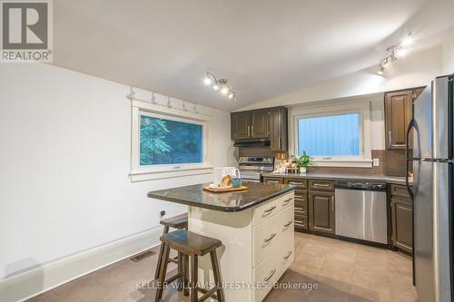 846 Colborne Street, London, ON - Indoor Photo Showing Kitchen