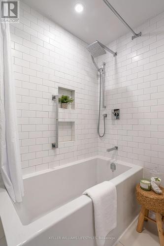 846 Colborne Street, London, ON - Indoor Photo Showing Bathroom