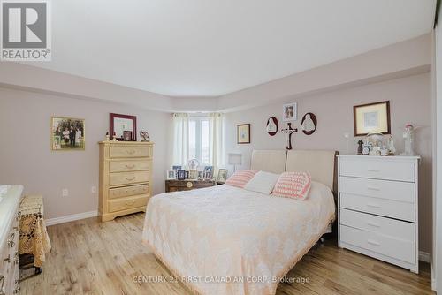 503 - 858 Commissioners Road E, London, ON - Indoor Photo Showing Bedroom