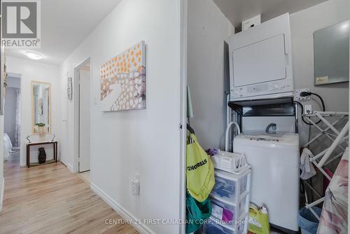 503 - 858 Commissioners Road E, London, ON - Indoor Photo Showing Laundry Room