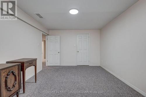 34 Eula White Place, London, ON - Indoor Photo Showing Other Room