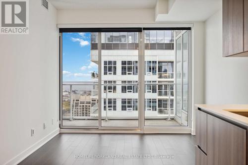 4205 - 17 Bathurst Street, Toronto, ON - Indoor