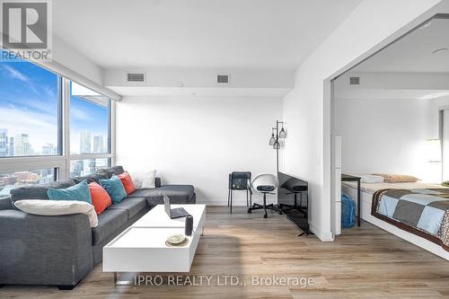 3011 - 395 Bloor Street E, Toronto, ON - Indoor