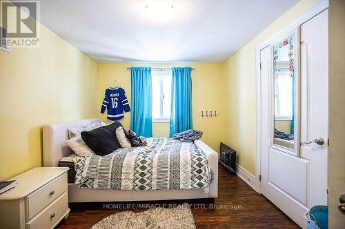 509 Maine Street, Oshawa, ON - Indoor Photo Showing Bedroom