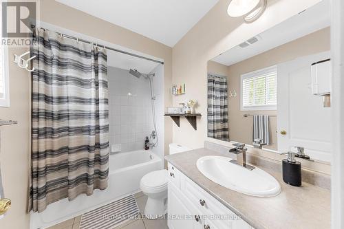 1226 Middlebury Avenue, Oshawa, ON - Indoor Photo Showing Bathroom