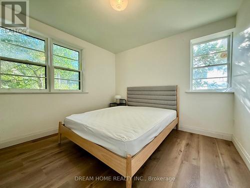 32 Davidson Drive, Vaughan, ON - Indoor Photo Showing Bedroom