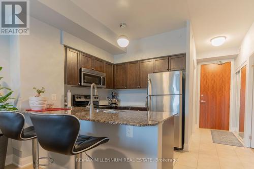 321 - 4700 Highway 7 Road, Vaughan, ON - Indoor Photo Showing Kitchen With Stainless Steel Kitchen